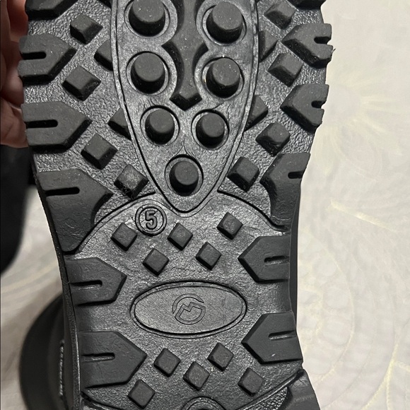 Magellan Outdoors Black Insulated Boots - Picture 7 of 7